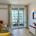 Bratanov Sunny Plaza Apartamento