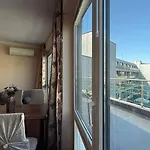 Bratanov Sunny Plaza