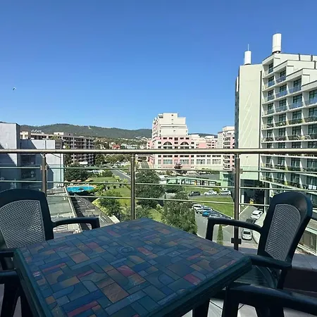 Bratanov Sunny Plaza Apartamento *