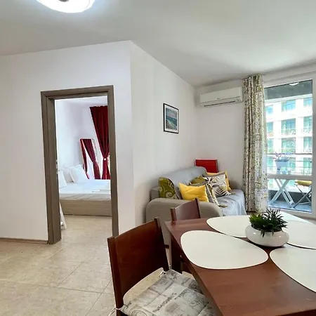 Apartamento Bratanov Sunny Plaza *