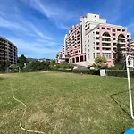 Bratanov Sunny Plaza