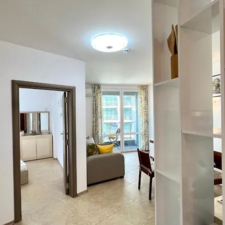 Bratanov Sunny Plaza 公寓 阳光海滩